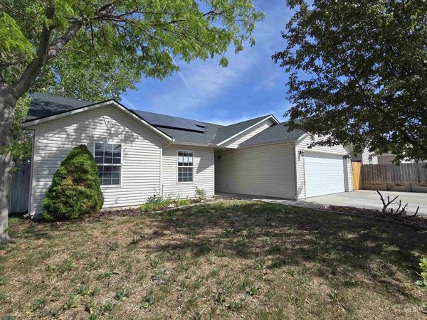 1595 Dana Street, Twin Falls, ID 83301