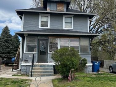 2864 Bristol Street, Omaha, NE 68111