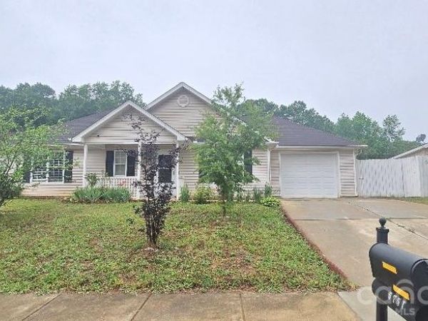 5751 Justins Forest Drive , Charlotte, NC 28212