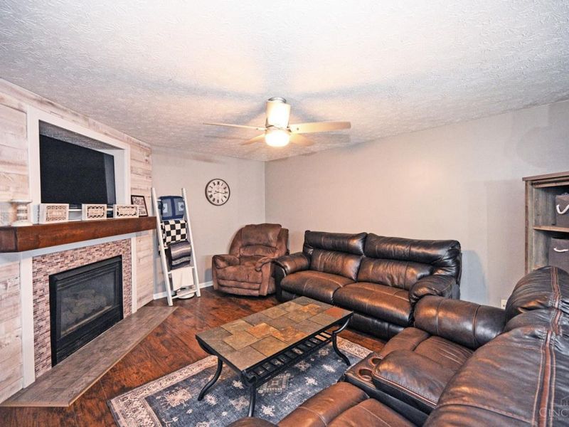 3669 Shorewood Drive, Amelia, OH 45102 Photo 17