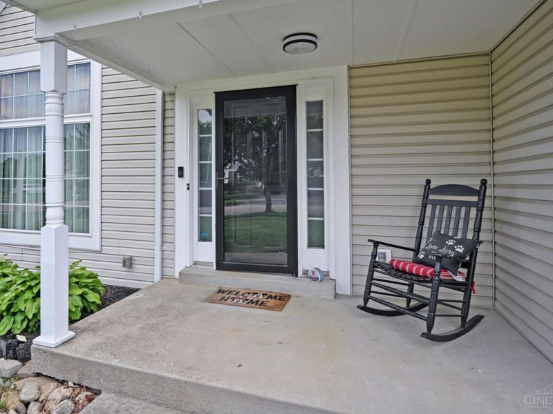 3669 Shorewood Drive, Amelia, OH 45102 Photo 2