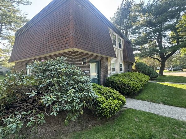 180 Main Street, Unit 1110, Bridgewater, MA 02324