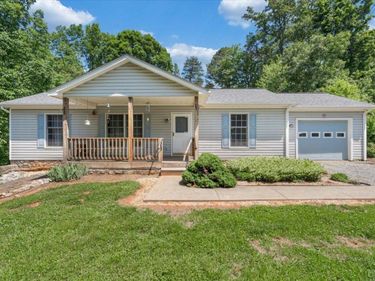 1124 Homeplace Road, Bedford, VA 24523