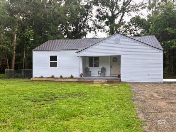 1767 Pake Avenue, Mobile, AL 36605