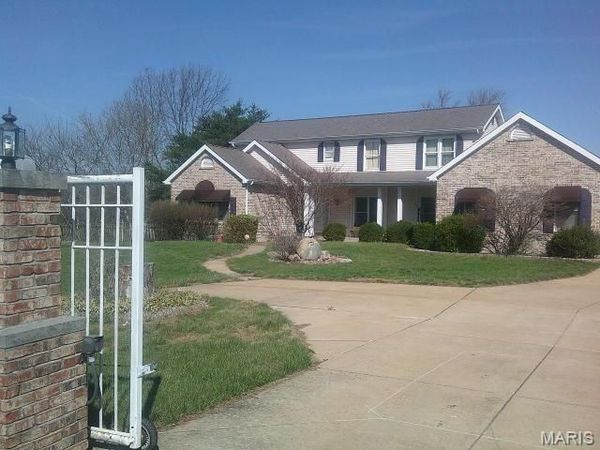 3655 Highway D , Defiance, MO 63341