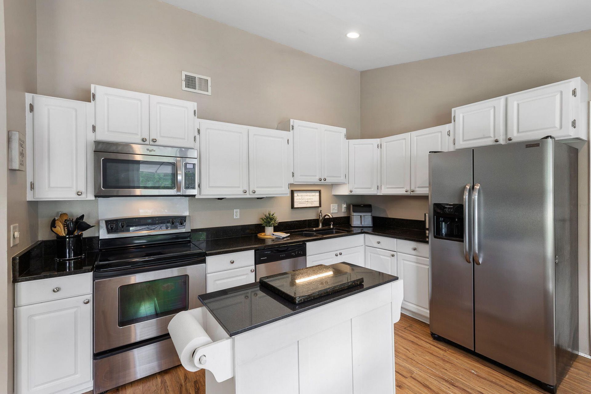 1208 Merganser Court Photo 11