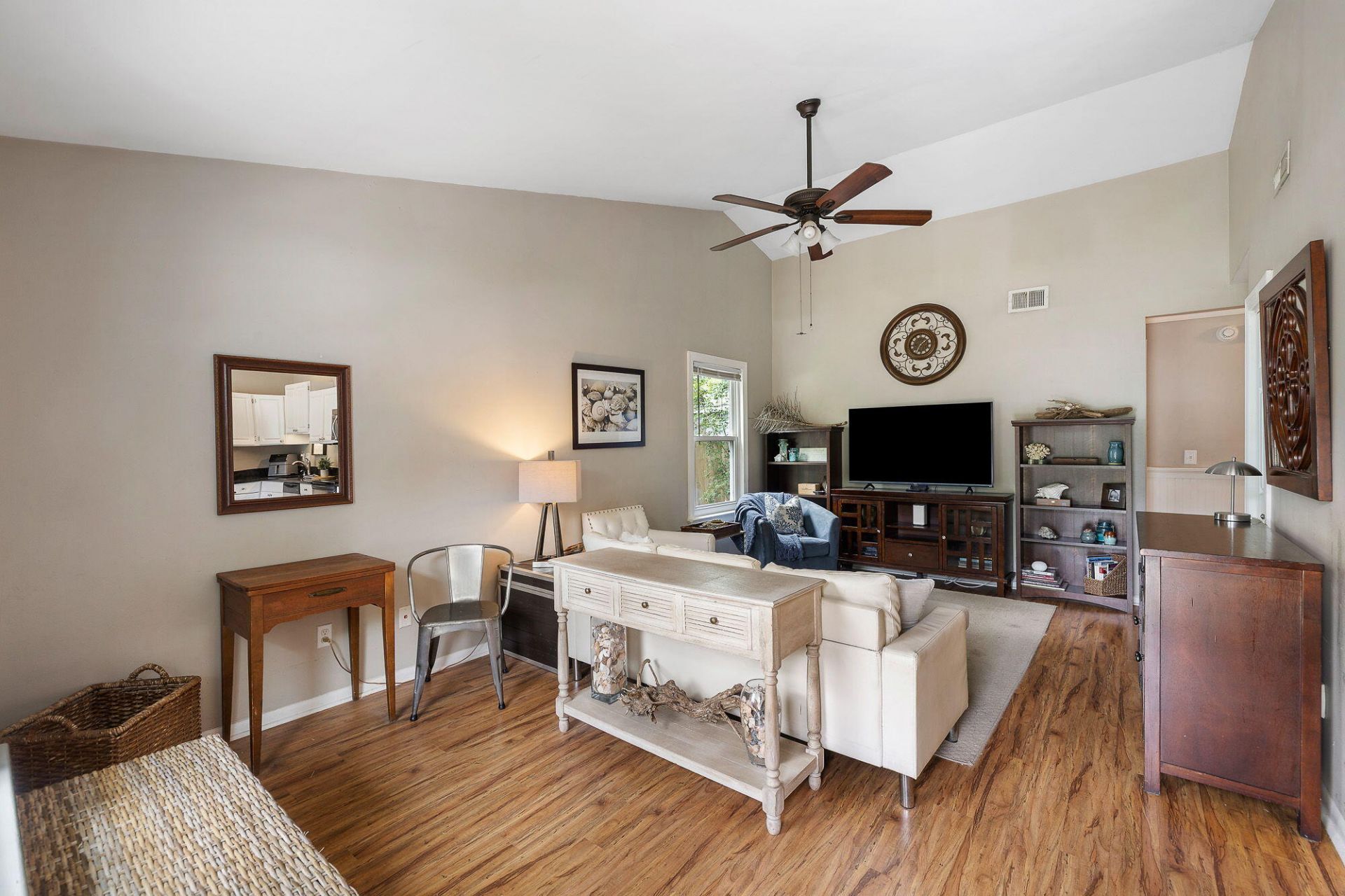 1208 Merganser Court Photo 8