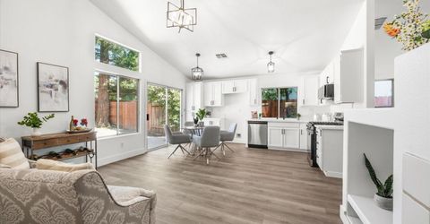 8087 Primoak Way, Elk Grove, CA 95758 Photo