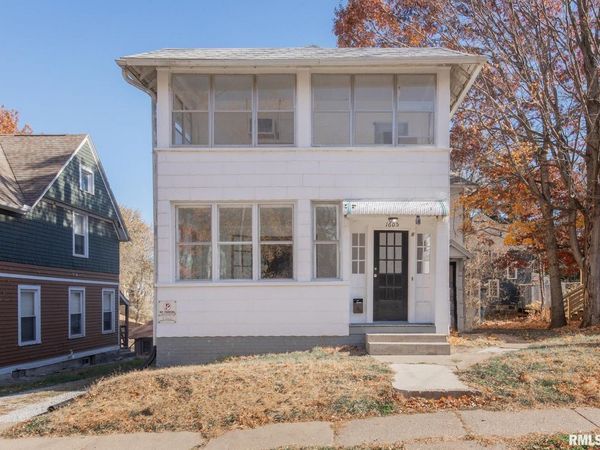 1605 Arlington Avenue , Davenport, IA 52803