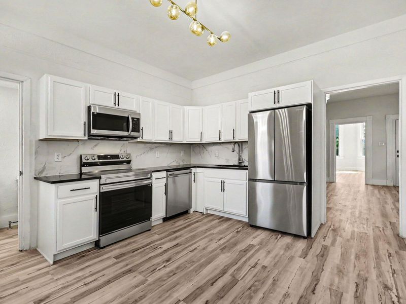 2413 Herman Street, Covington, KY 41014 Photo 3