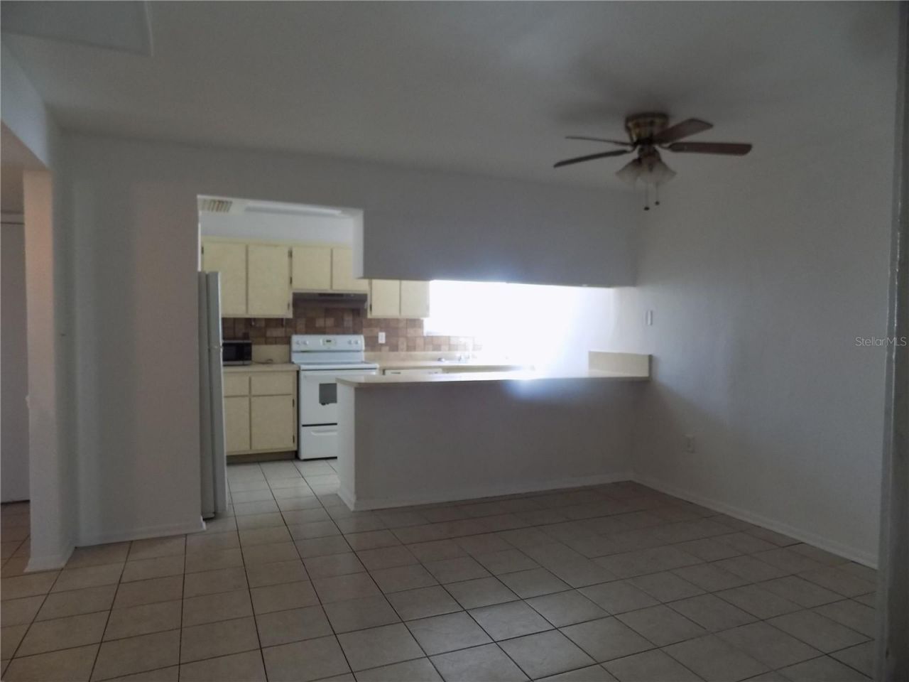 2811 SW Archer Road , Unit x 201, Gainesville, FL 32608 Photo