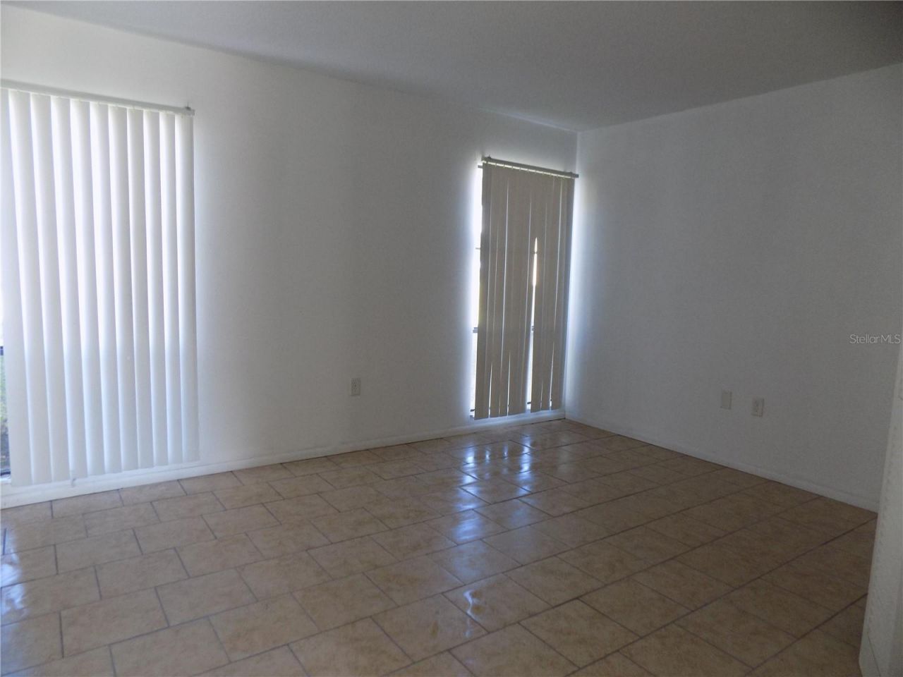 2811 SW Archer Road , Unit x 201, Gainesville, FL 32608 Photo