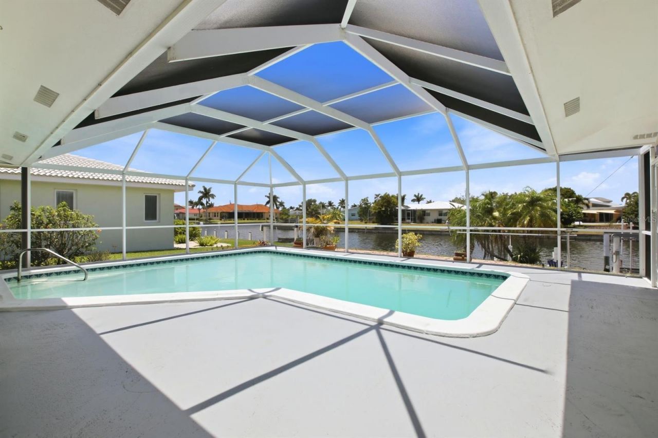 747 Bal Harbor Boulevard , Punta Gorda, FL 33950 Photo