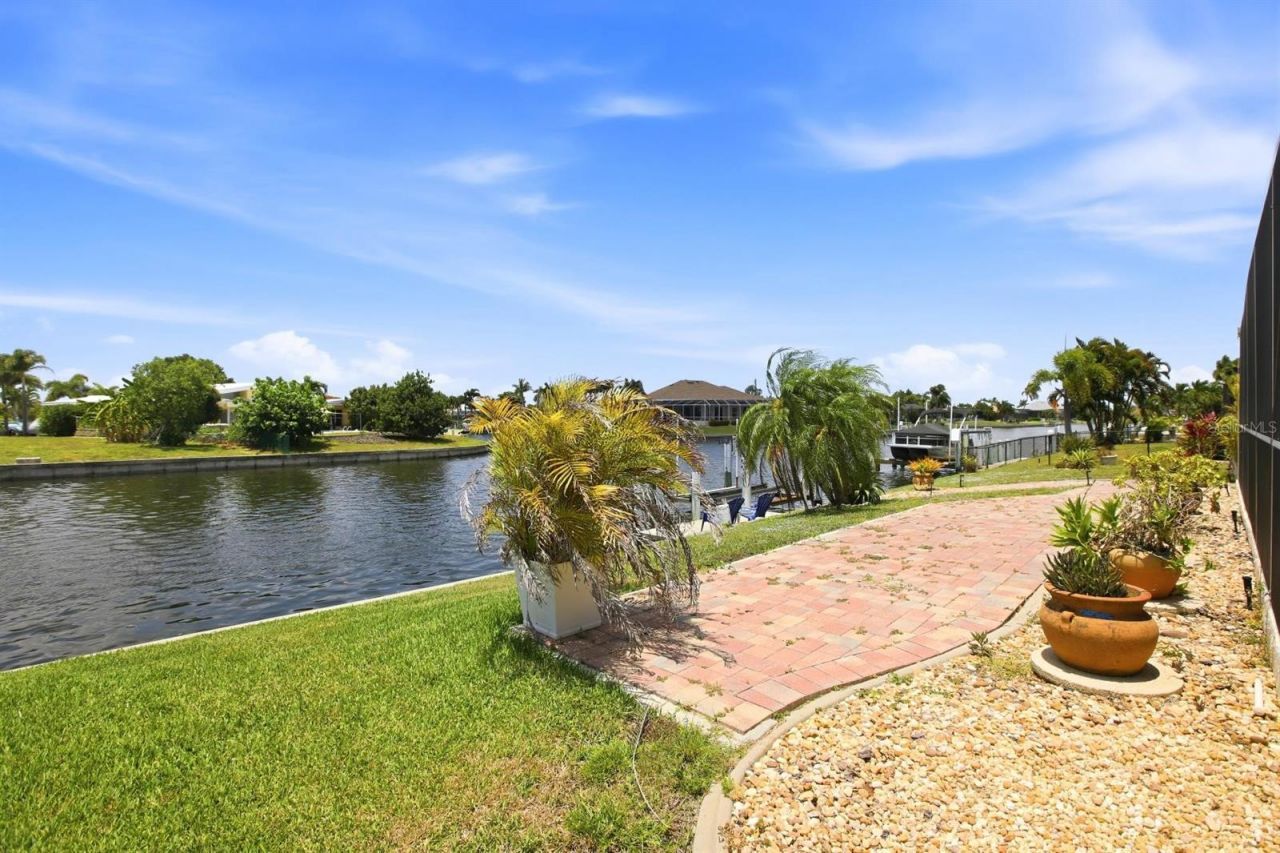 747 Bal Harbor Boulevard , Punta Gorda, FL 33950 Photo