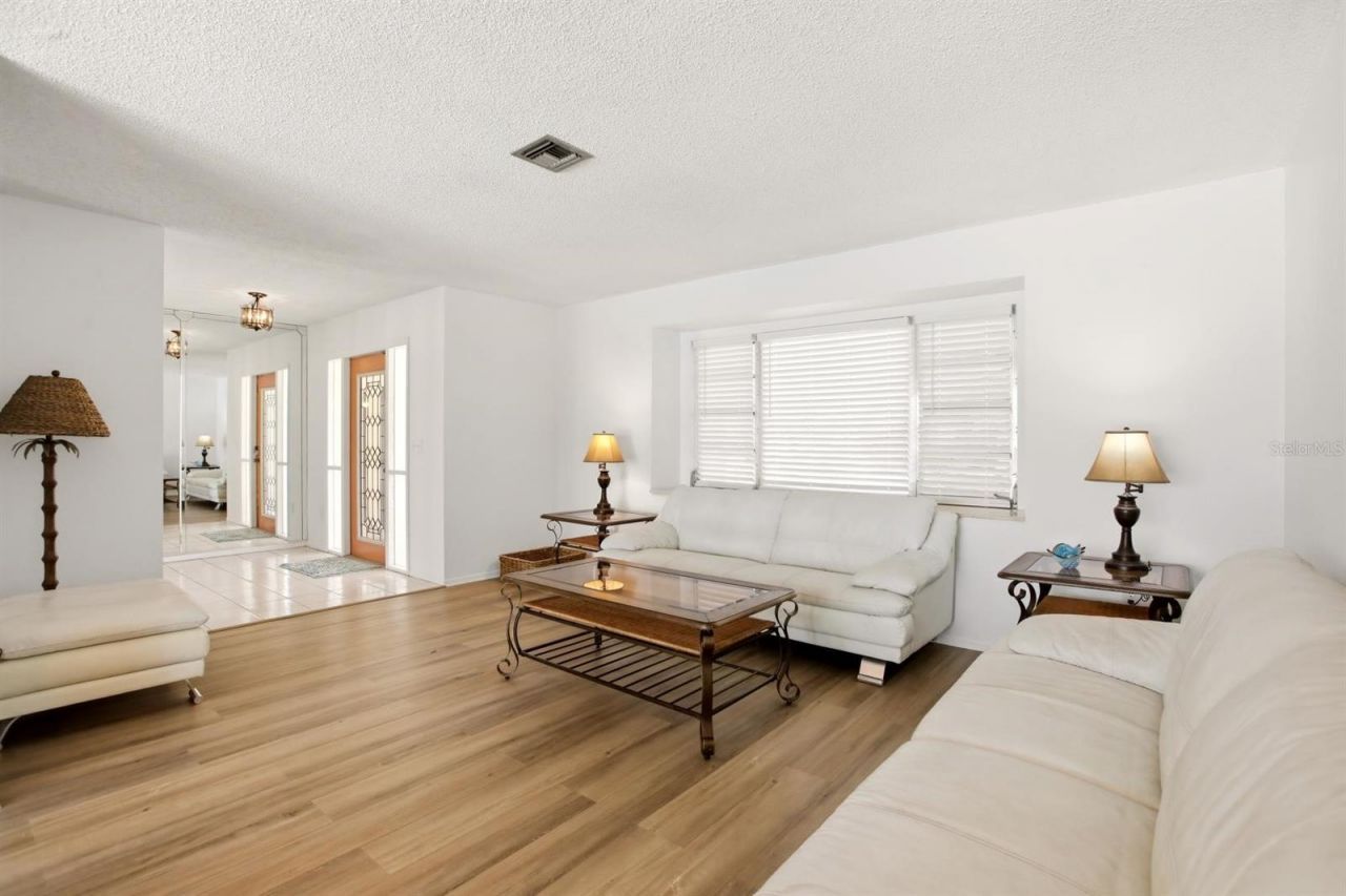 747 Bal Harbor Boulevard , Punta Gorda, FL 33950 Photo