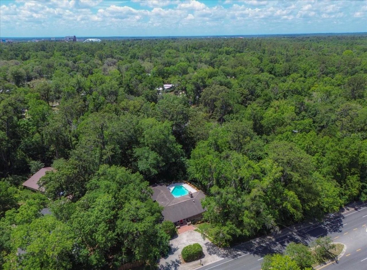 1915 NW 16th Avenue, Gainesville, FL 32605 Photo