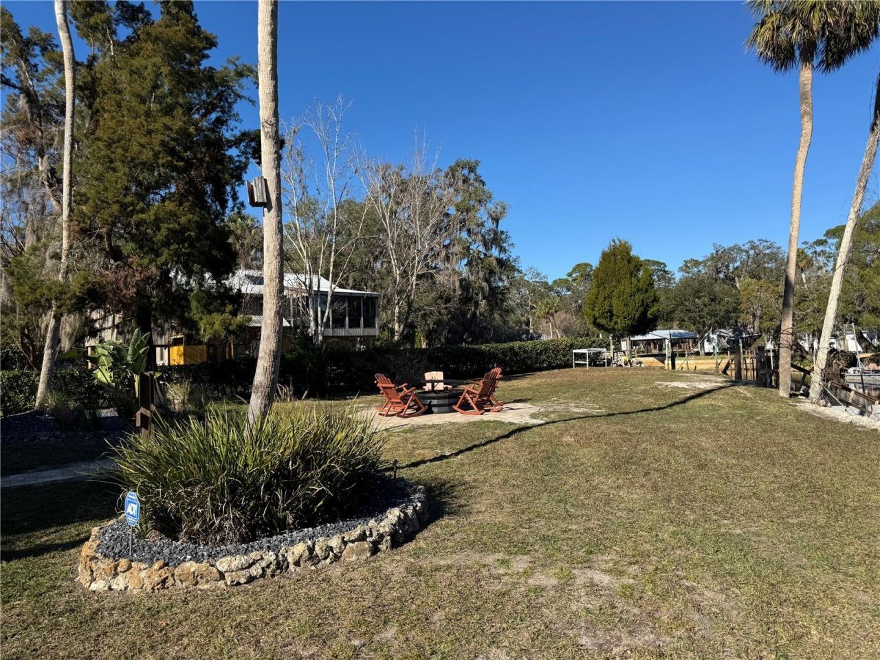 16645 W River Rd , Inglis, FL 34449 Photo