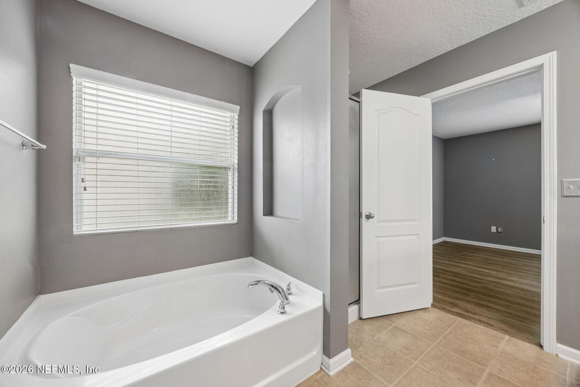 15763 Twin Creek Drive, Jacksonville, FL 32218 Photo