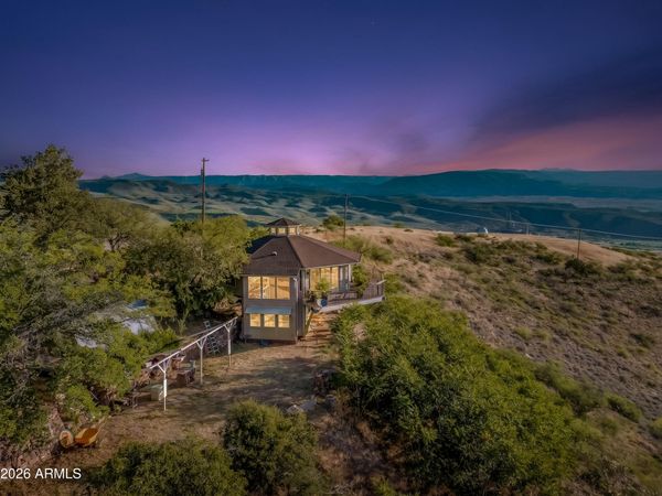 345 E DUNDEE Avenue, Jerome, AZ 86331
