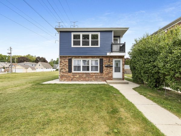 116 S 76th St, Unit 118, Milwaukee, WI 53214