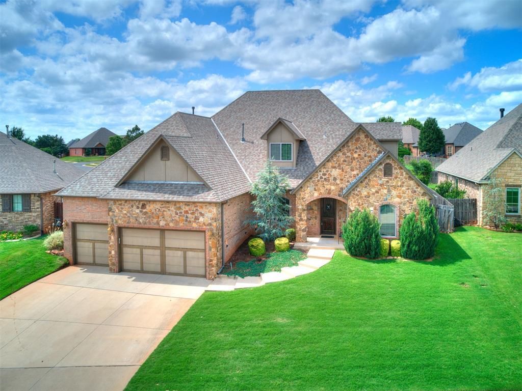 717 Belmar Drive, Edmond, OK 73025 Main Photo
