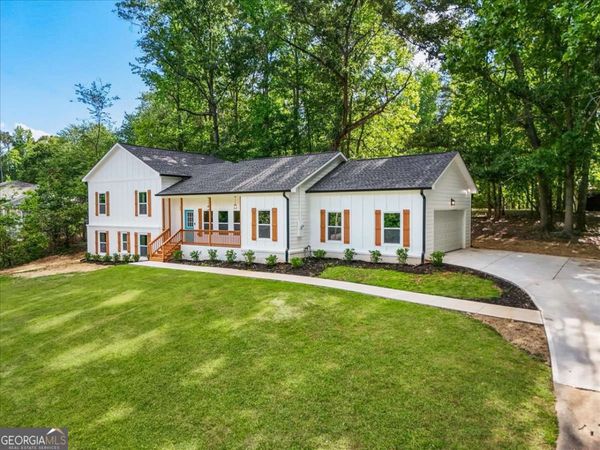 6885 Silver Maple Trail, Fairburn, GA 30213