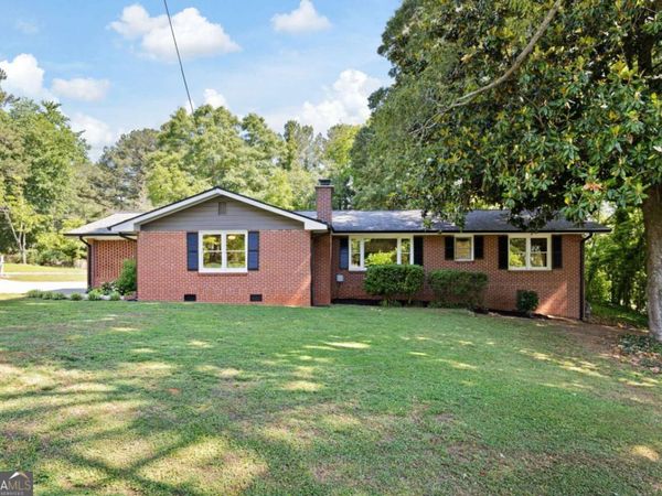 671 Dozier Drive, Marietta, GA 30066