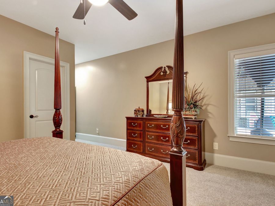 Property Image 101
