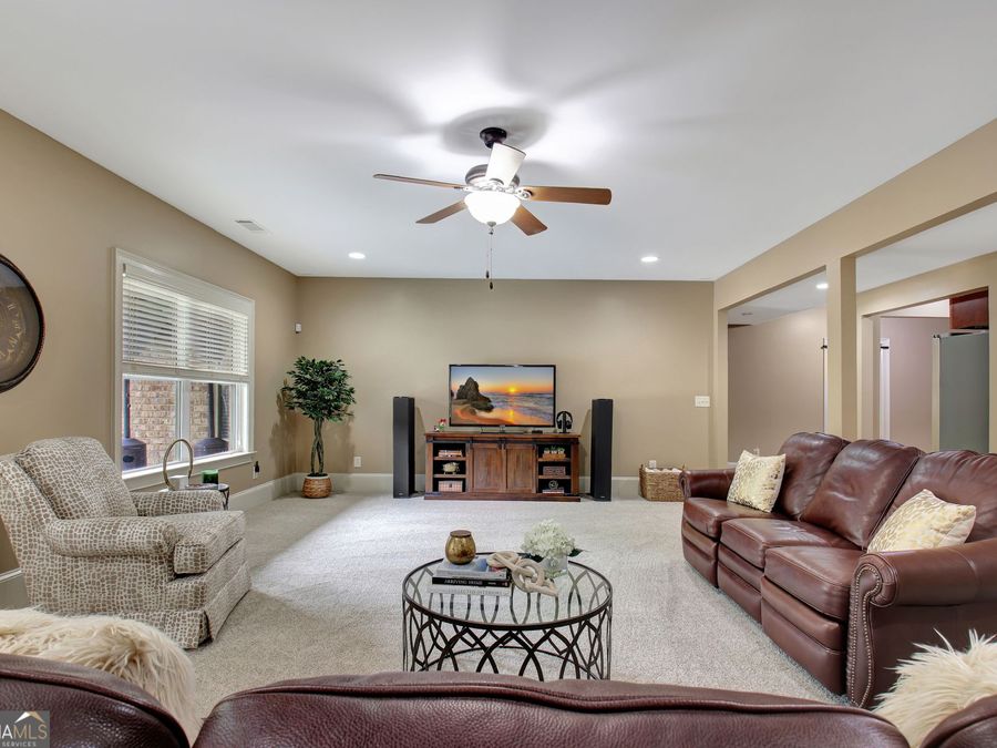 Property Image 108
