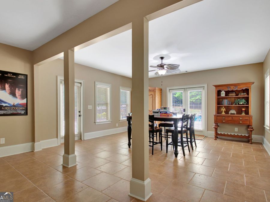 Property Image 111