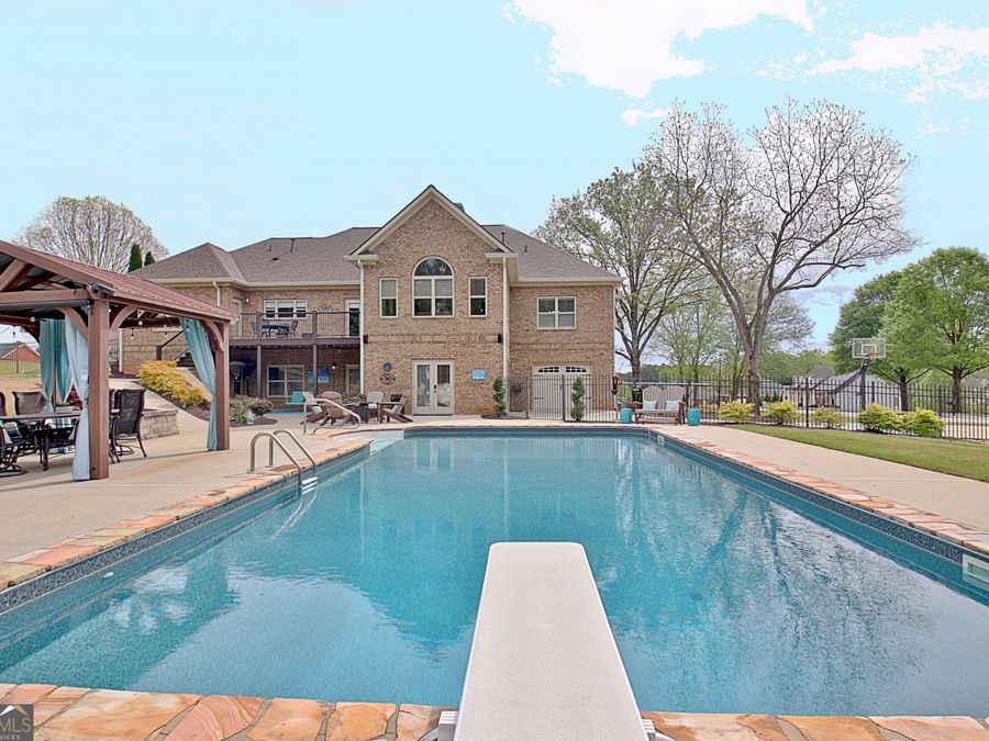 Property Image 135