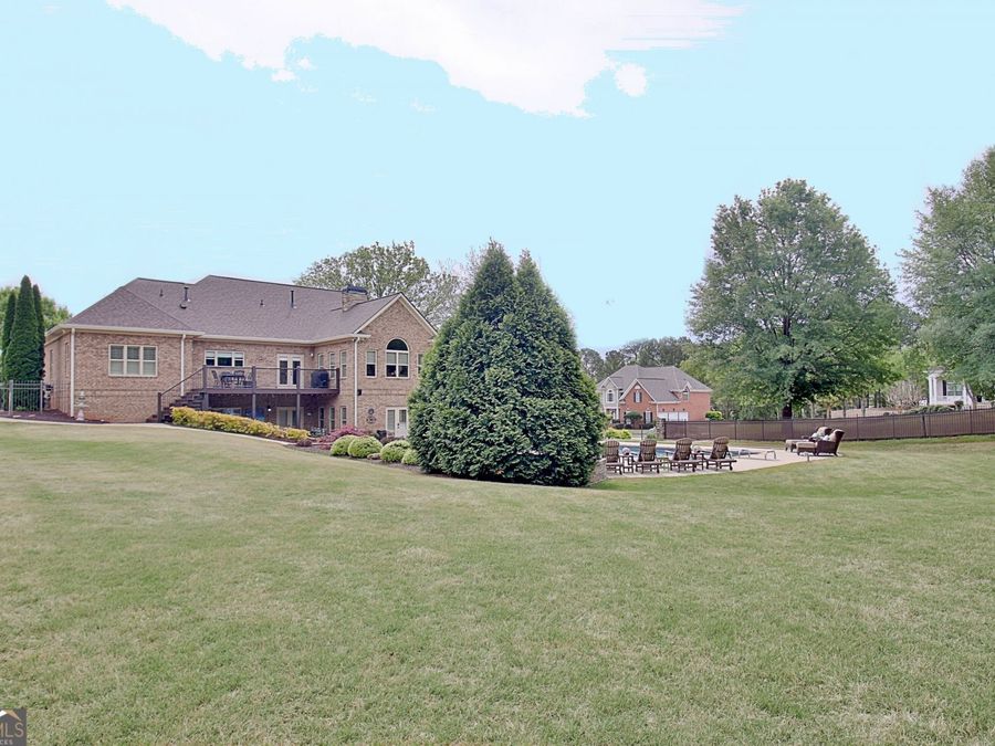 Property Image 140