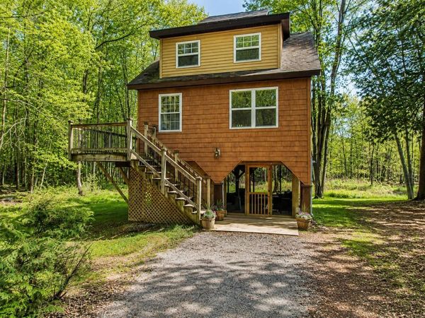 11 Hojaboom Road, St. Albans Town, VT 05478