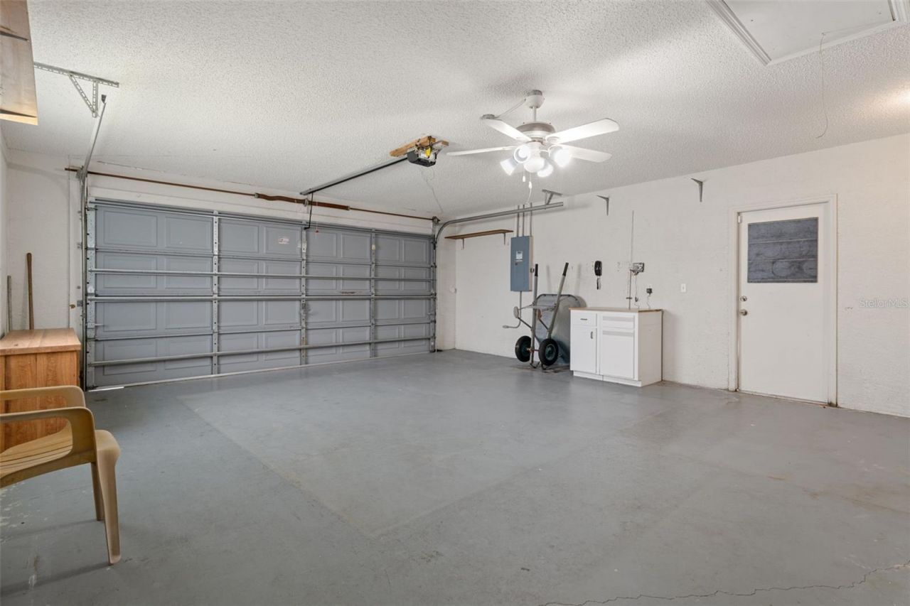 2472 Cr 447, Lake Panasoffkee, FL 33538 Photo
