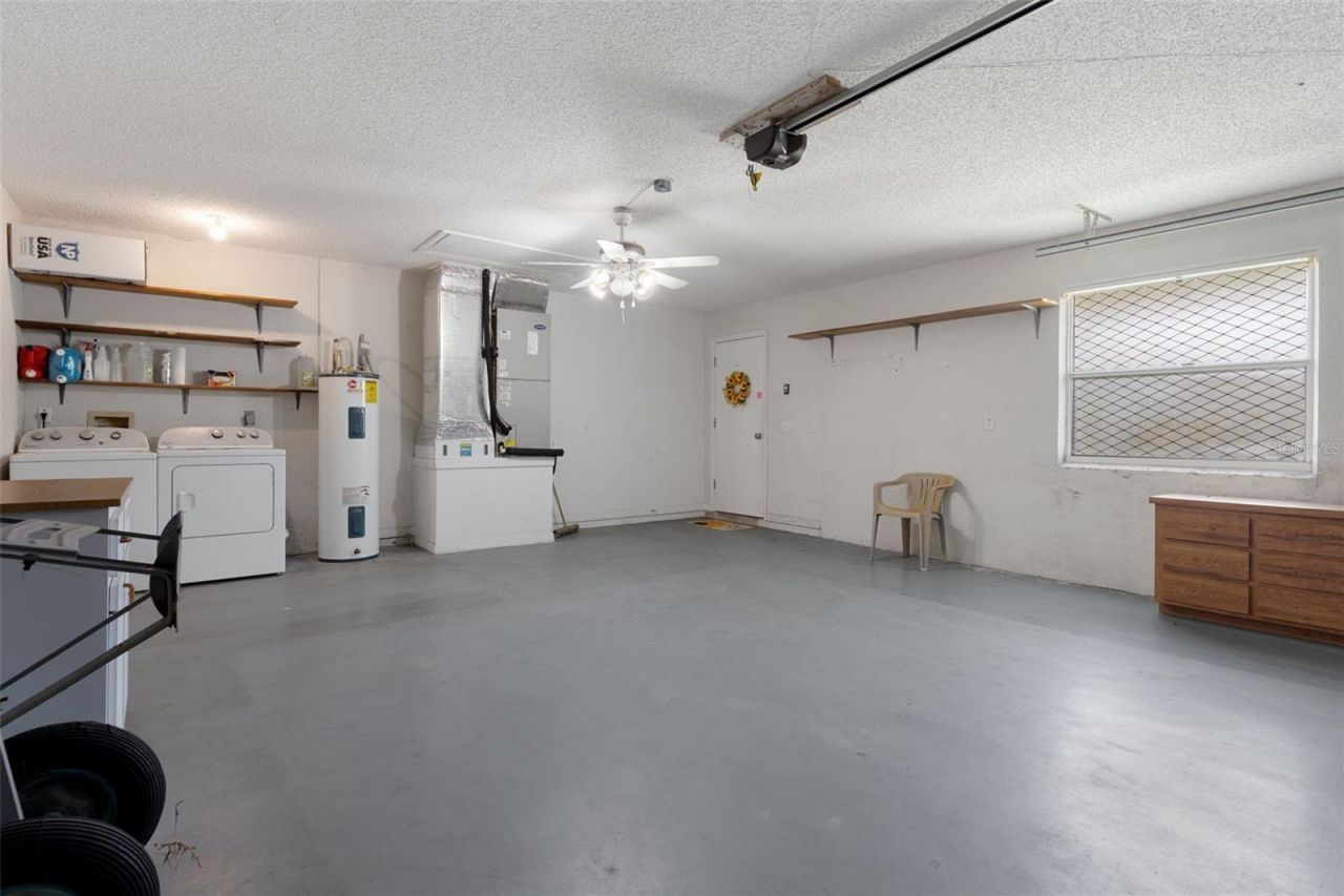 2472 Cr 447, Lake Panasoffkee, FL 33538 Photo