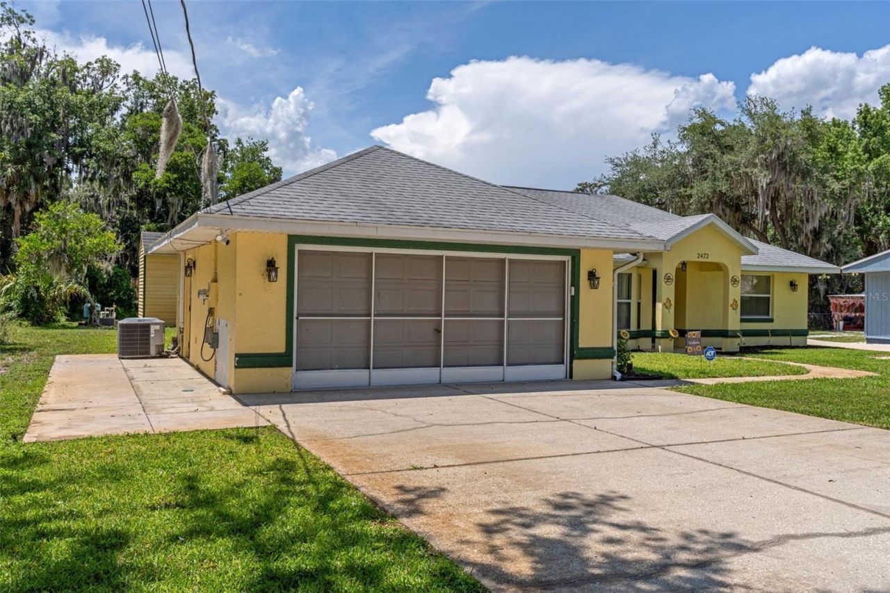 2472 Cr 447, Lake Panasoffkee, FL 33538 Photo