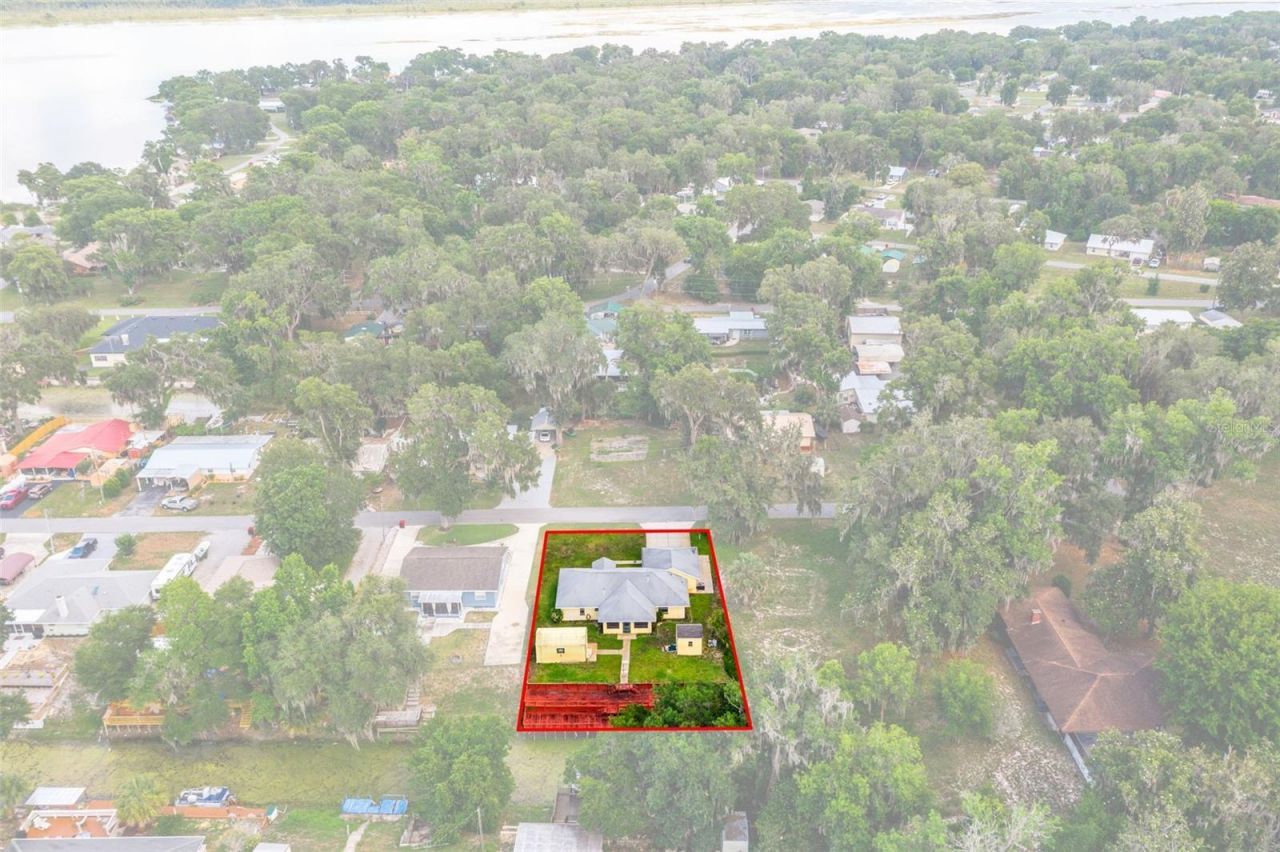 2472 Cr 447, Lake Panasoffkee, FL 33538 Photo