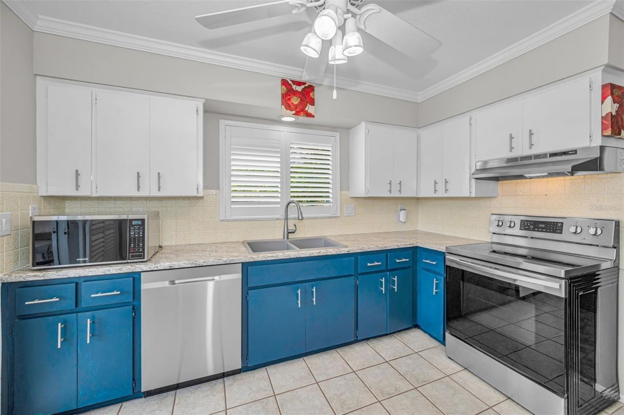 3835 Lighthouse Way, New Port Richey, FL 34652 Photo