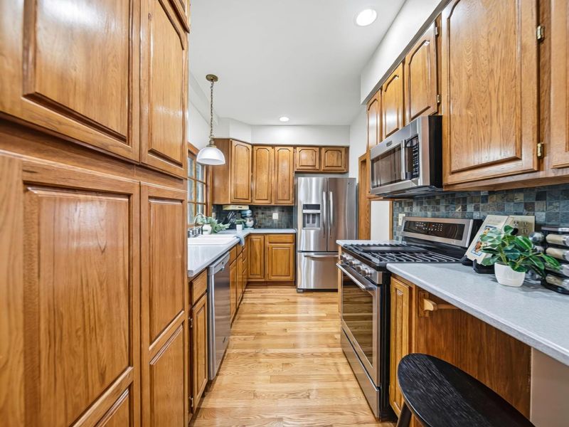 27 Garden Road , Columbus, OH 43214 Photo 24