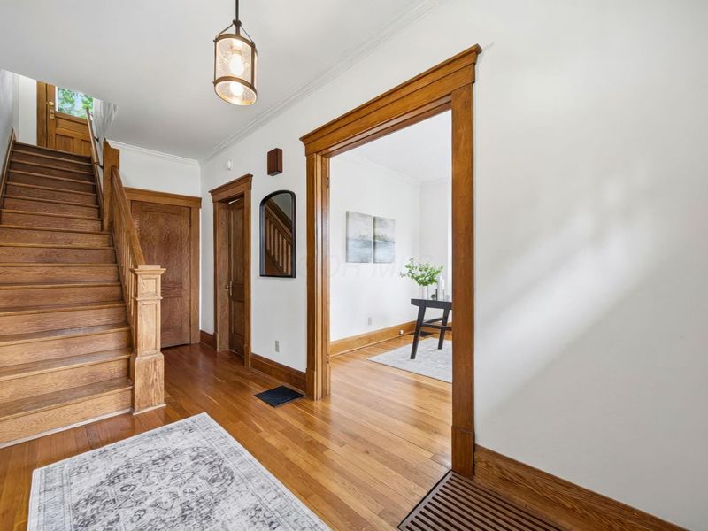 27 Garden Road , Columbus, OH 43214 Photo 6