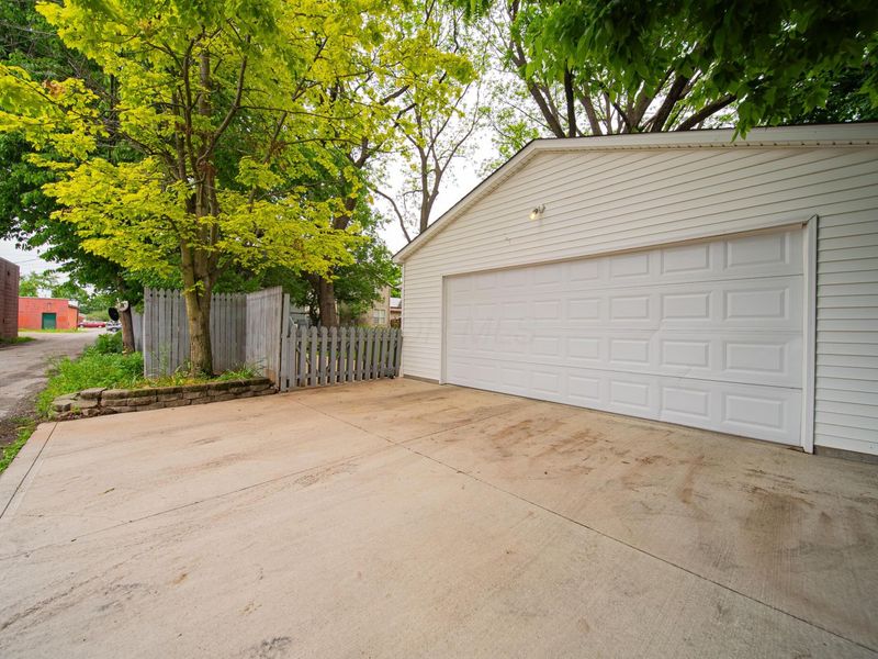 27 Garden Road , Columbus, OH 43214 Photo 67