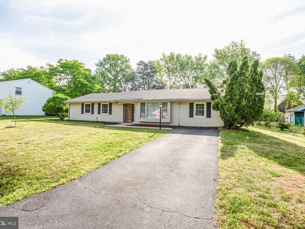 825 BARKLEY DRIVE , FREDERICKSBURG, VA 22407