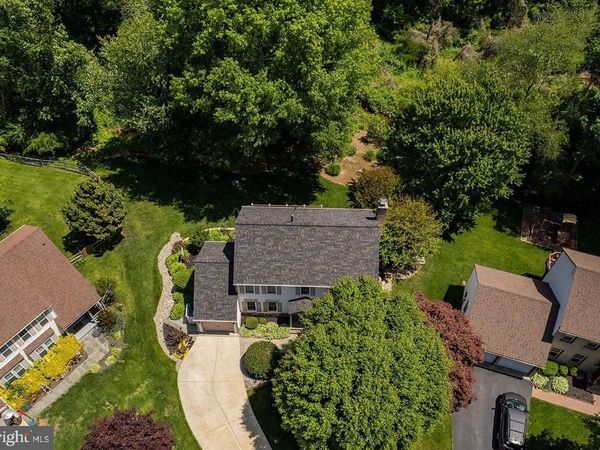 9200 WYETH LANE, BURKE, VA 22015