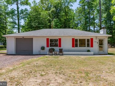 141 FORT KING DRIVE, COLONIAL BEACH, VA 22443