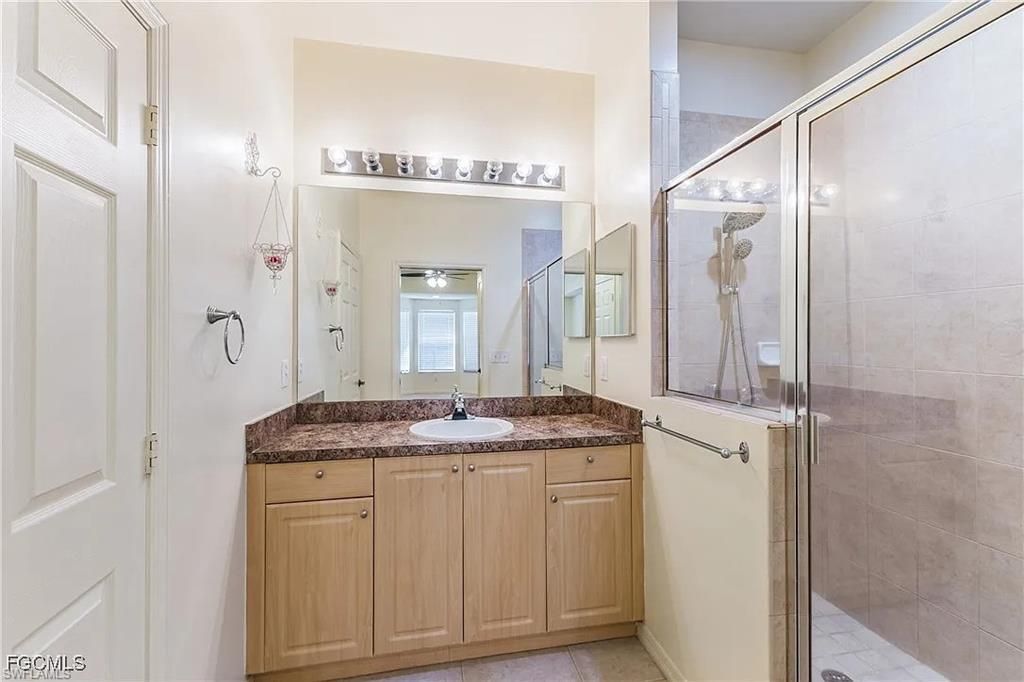 15989 Mandolin Bay Dr, Unit 204, Fort Myers, FL 33908 Photo