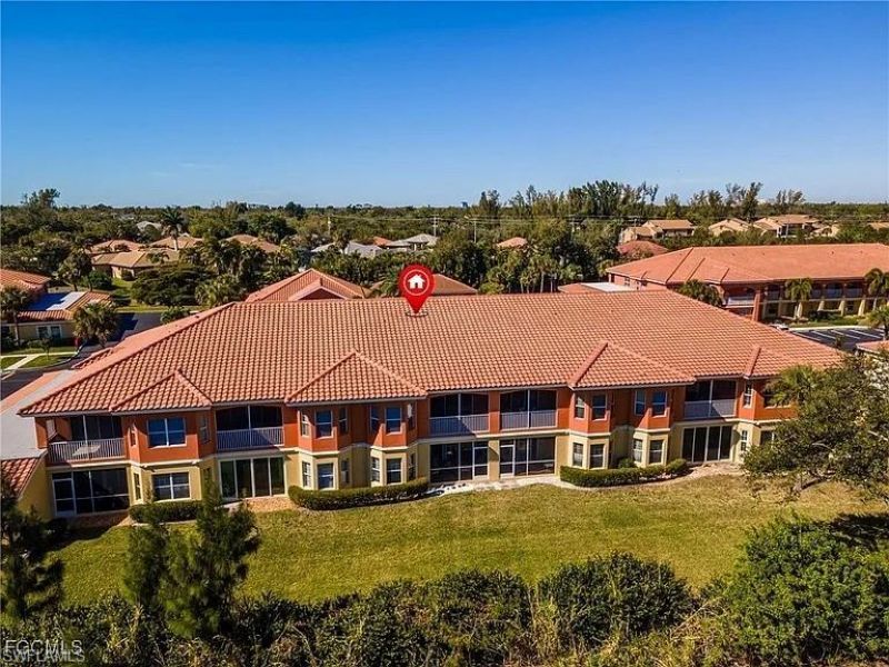 15989 Mandolin Bay Dr, Unit 204, Fort Myers, FL 33908 Photo