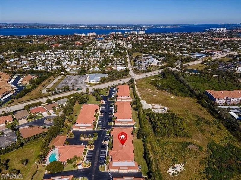 15989 Mandolin Bay Dr, Unit 204, Fort Myers, FL 33908 Photo