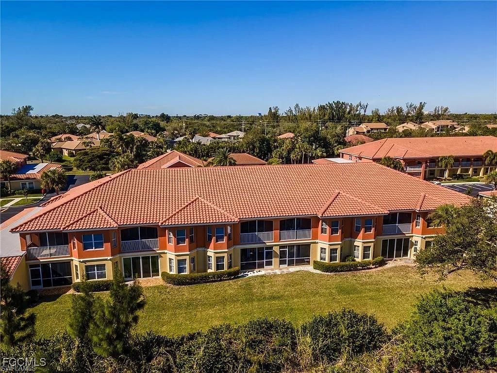 15989 Mandolin Bay Dr, Unit 204, Fort Myers, FL 33908 Photo