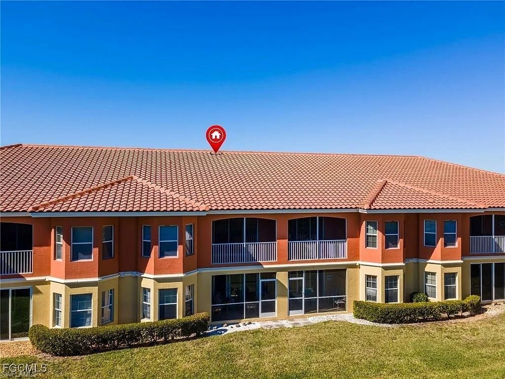 15989 Mandolin Bay Dr, Unit 204, Fort Myers, FL 33908 Photo