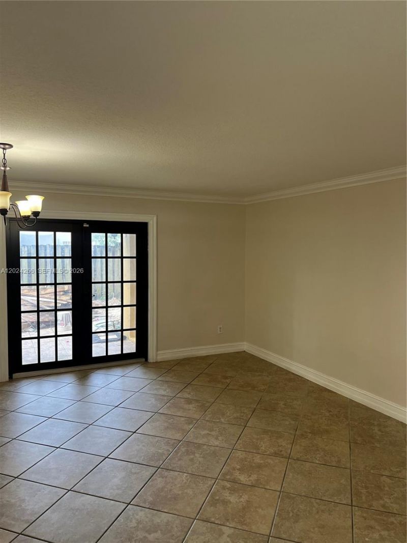 1126 NE 209th Ter , Miami, FL 33179 Photo